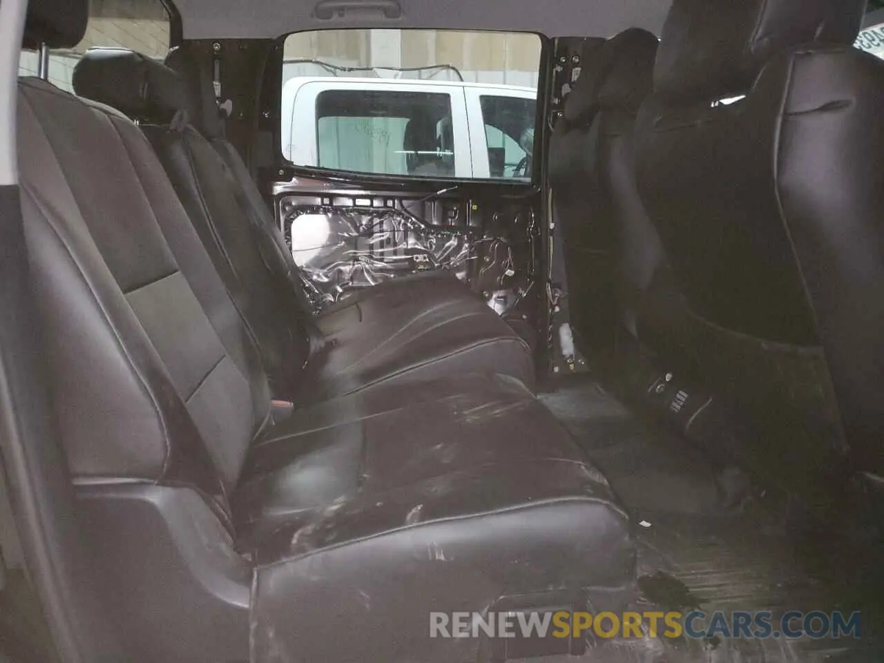 10 Фотография поврежденного автомобиля 5TFDY5F14LX893972 TOYOTA TUNDRA 2020