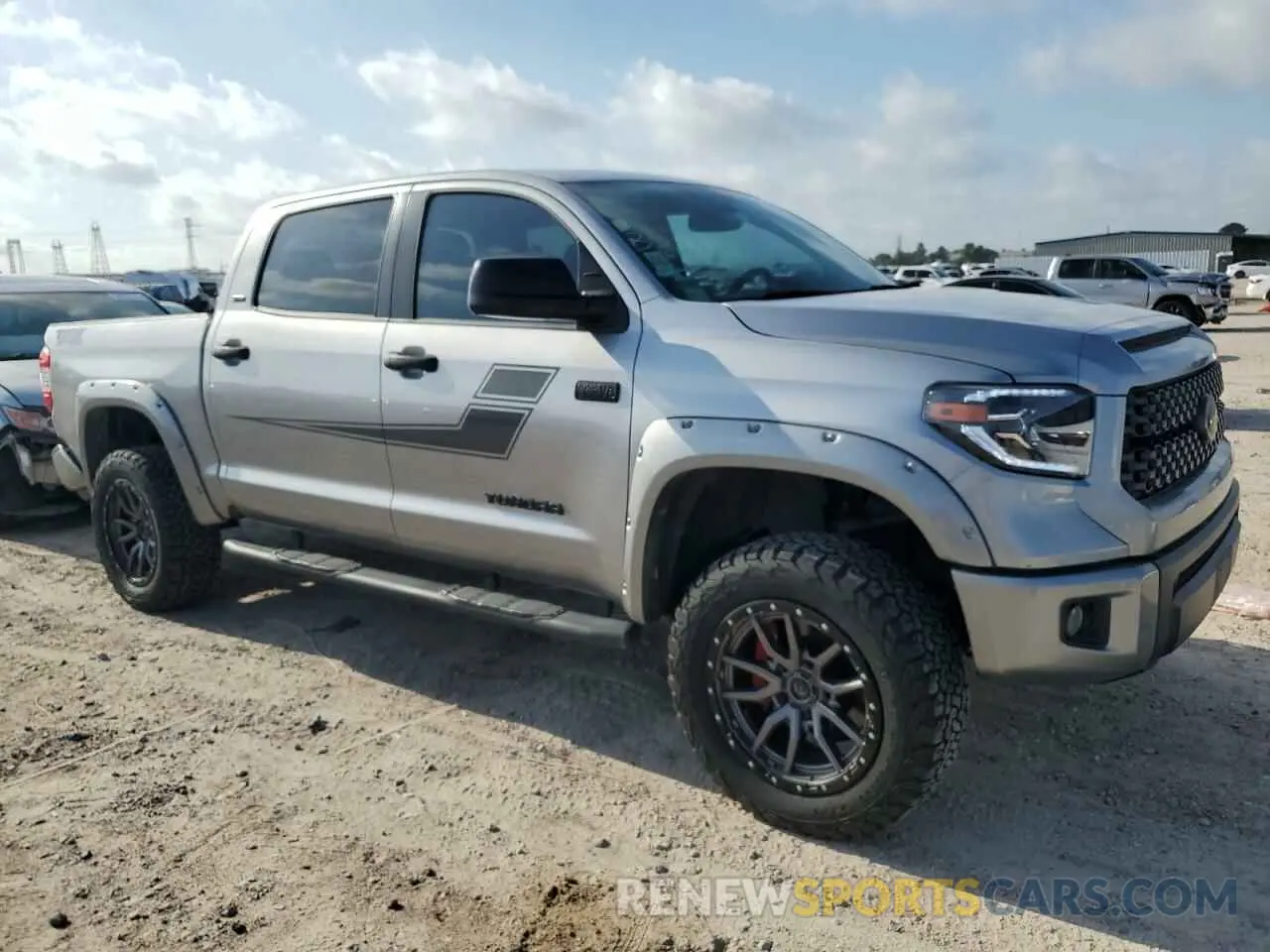4 Photograph of a damaged car 5TFDY5F15LX874847 TOYOTA TUNDRA 2020