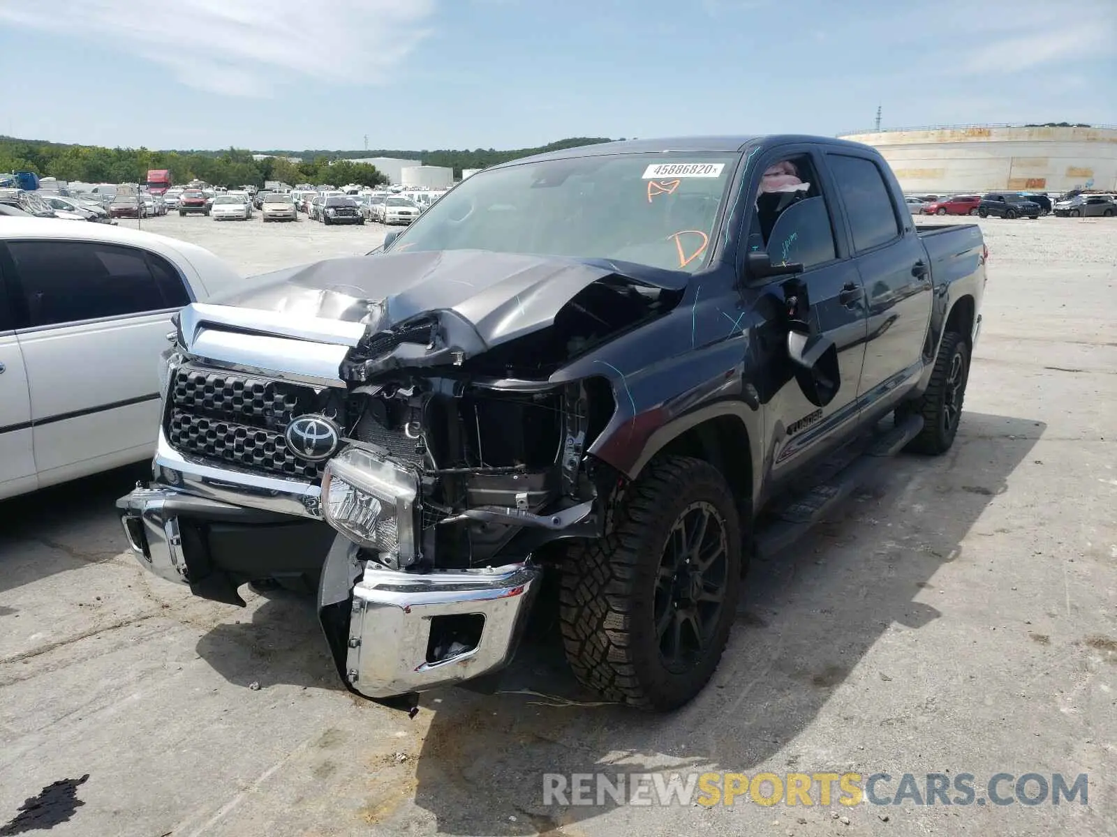 2 Photograph of a damaged car 5TFDY5F15LX886111 TOYOTA TUNDRA 2020