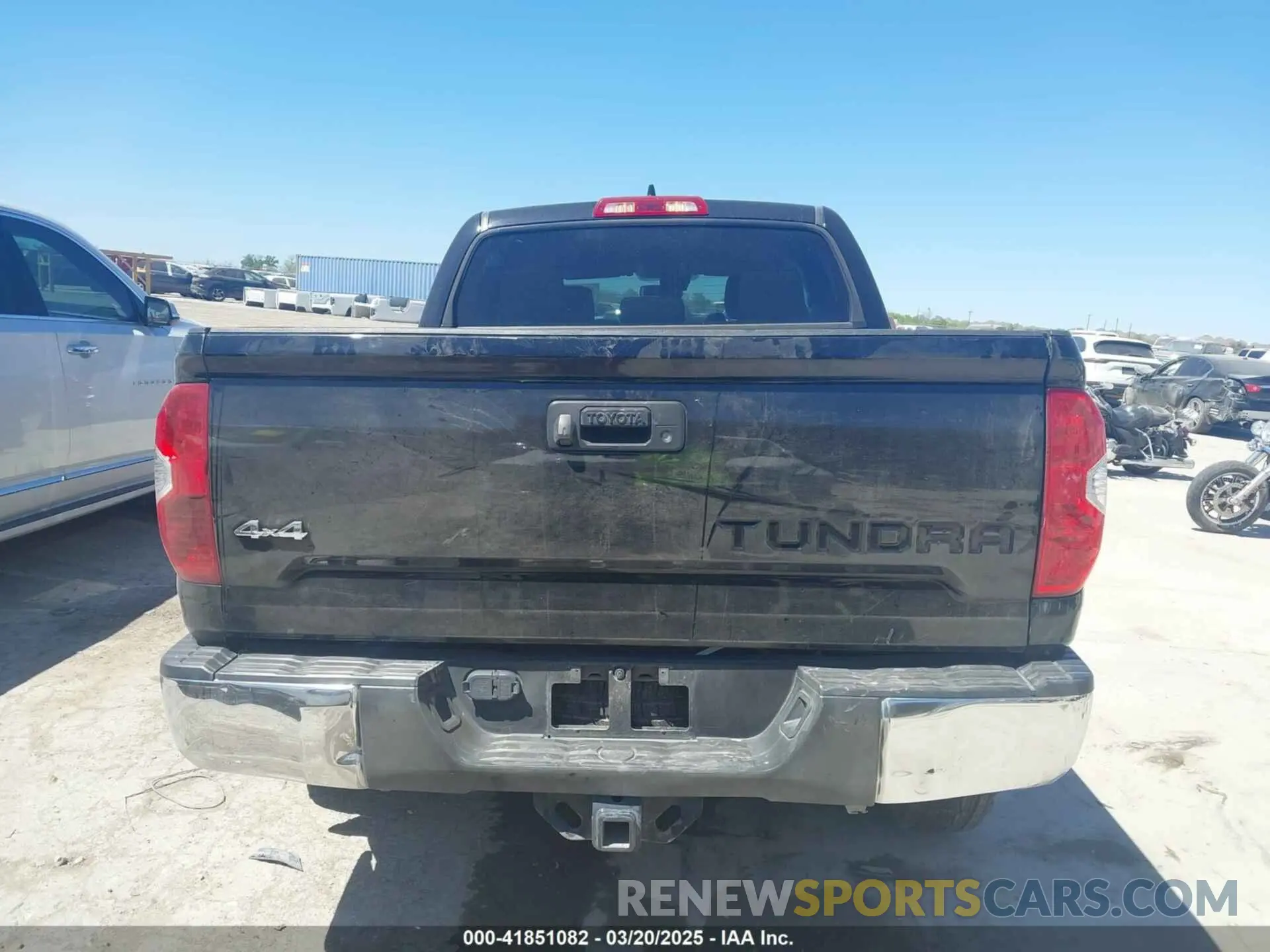 16 Photograph of a damaged car 5TFDY5F15LX908821 TOYOTA TUNDRA 2020