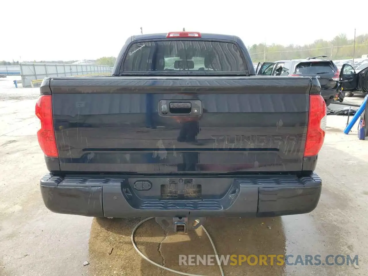 6 Photograph of a damaged car 5TFDY5F16LX916071 TOYOTA TUNDRA 2020