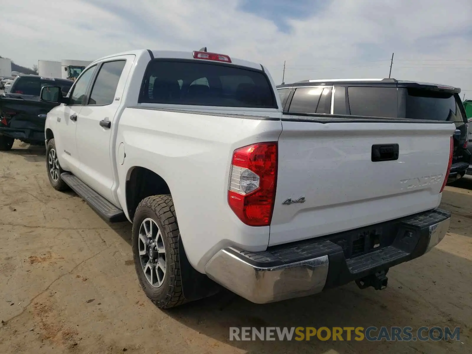 3 Photograph of a damaged car 5TFDY5F17LX892170 TOYOTA TUNDRA 2020