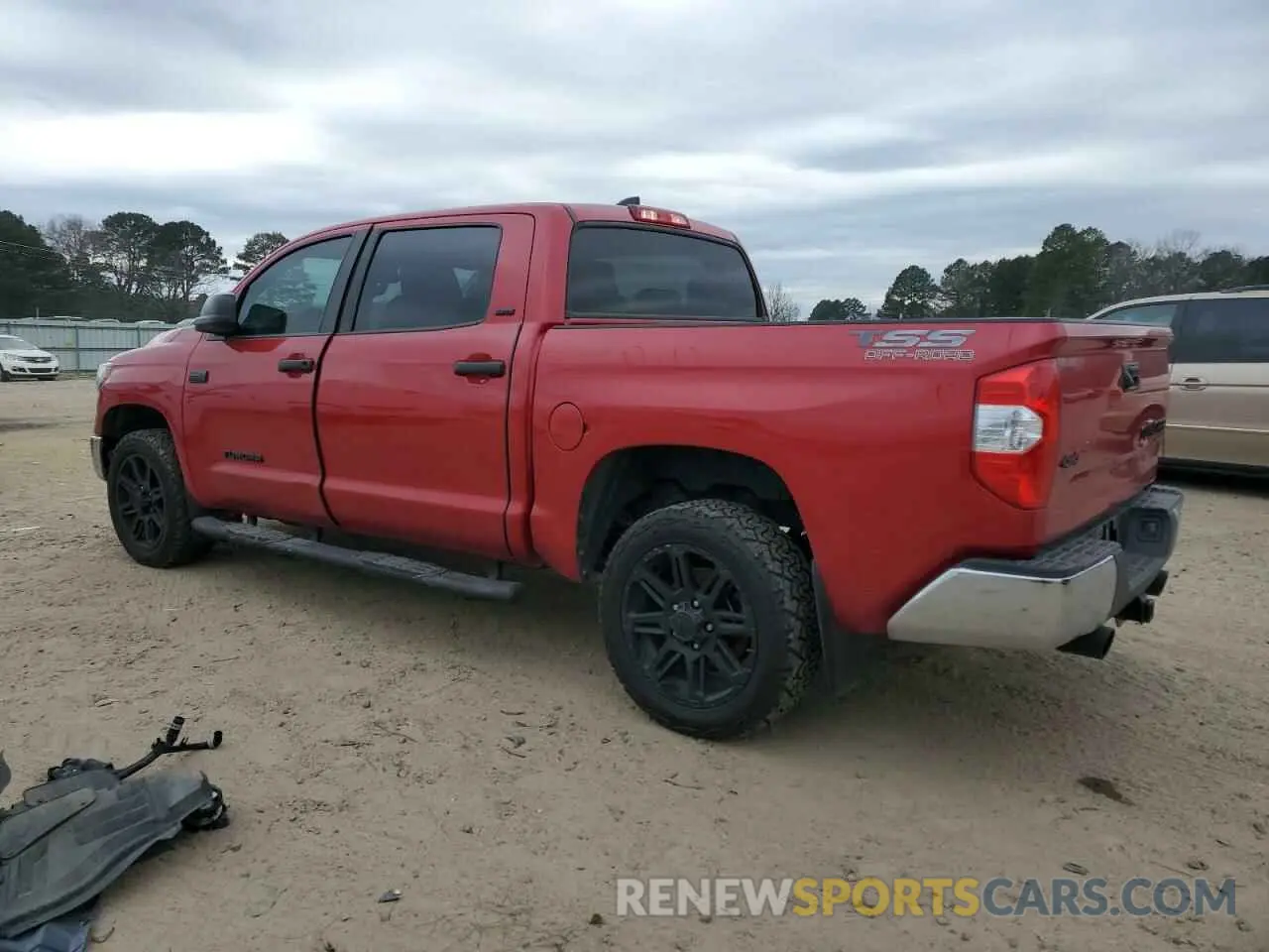 2 Photograph of a damaged car 5TFDY5F17LX935289 TOYOTA TUNDRA 2020