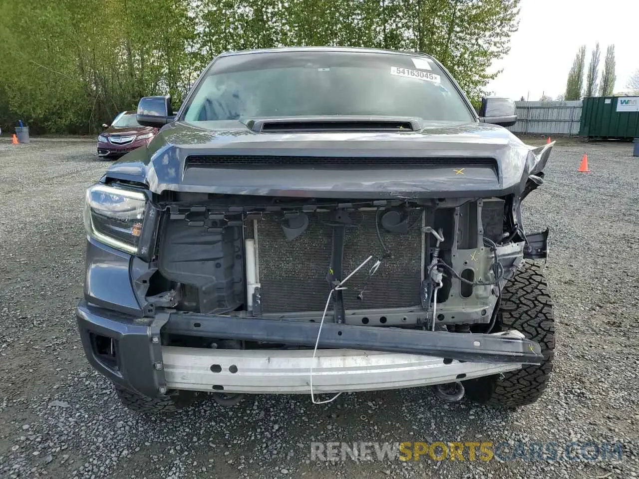 5 Photograph of a damaged car 5TFDY5F17LX940590 TOYOTA TUNDRA 2020