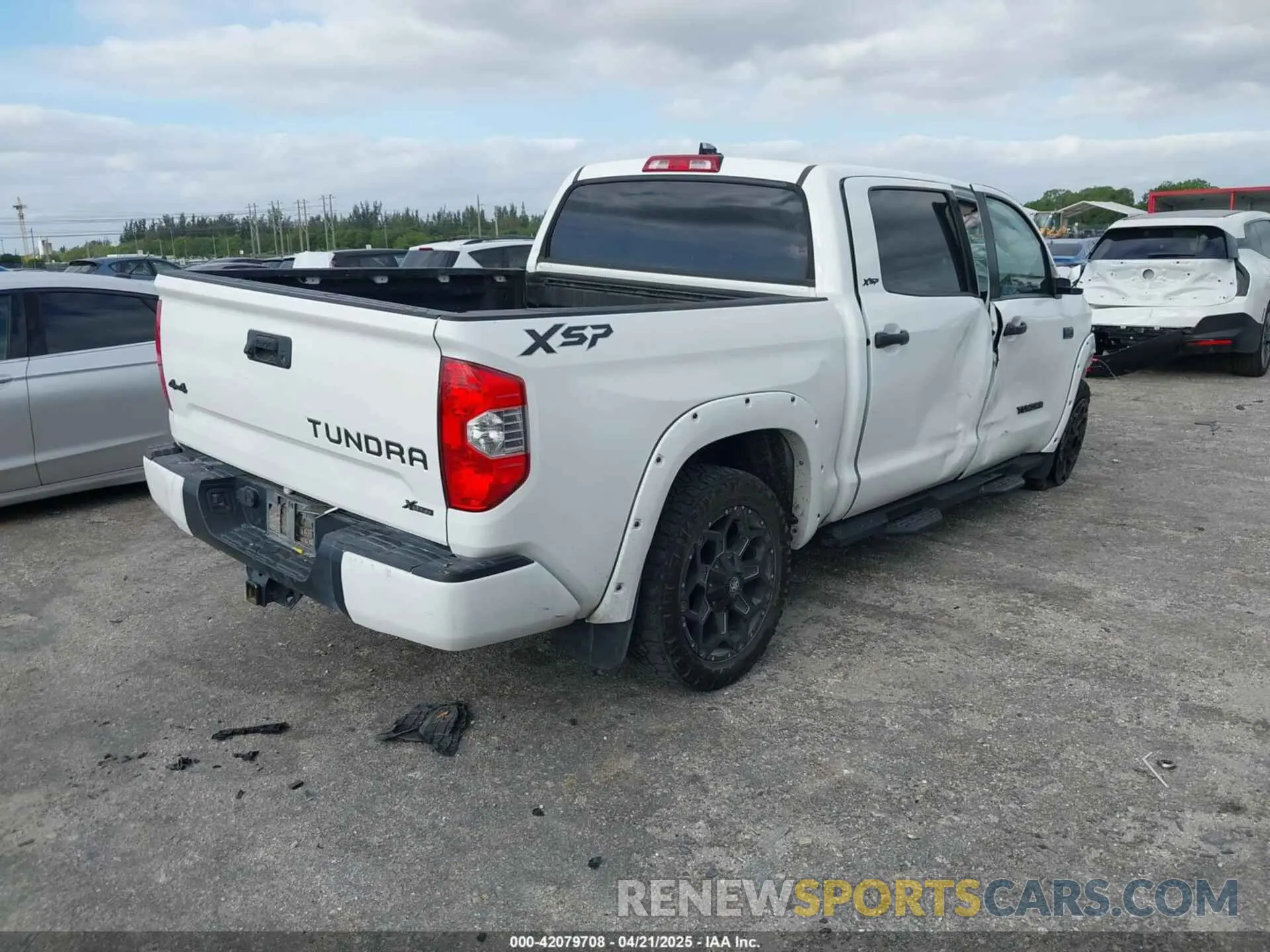 4 Фотография поврежденного автомобиля 5TFDY5F19LX913388 TOYOTA TUNDRA 2020