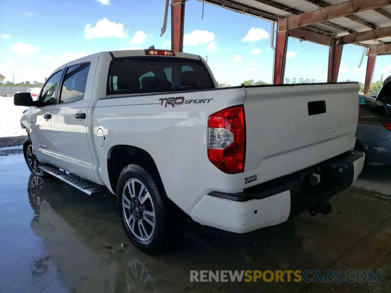 3 Photograph of a damaged car 5TFEY5F13LX263073 TOYOTA TUNDRA 2020