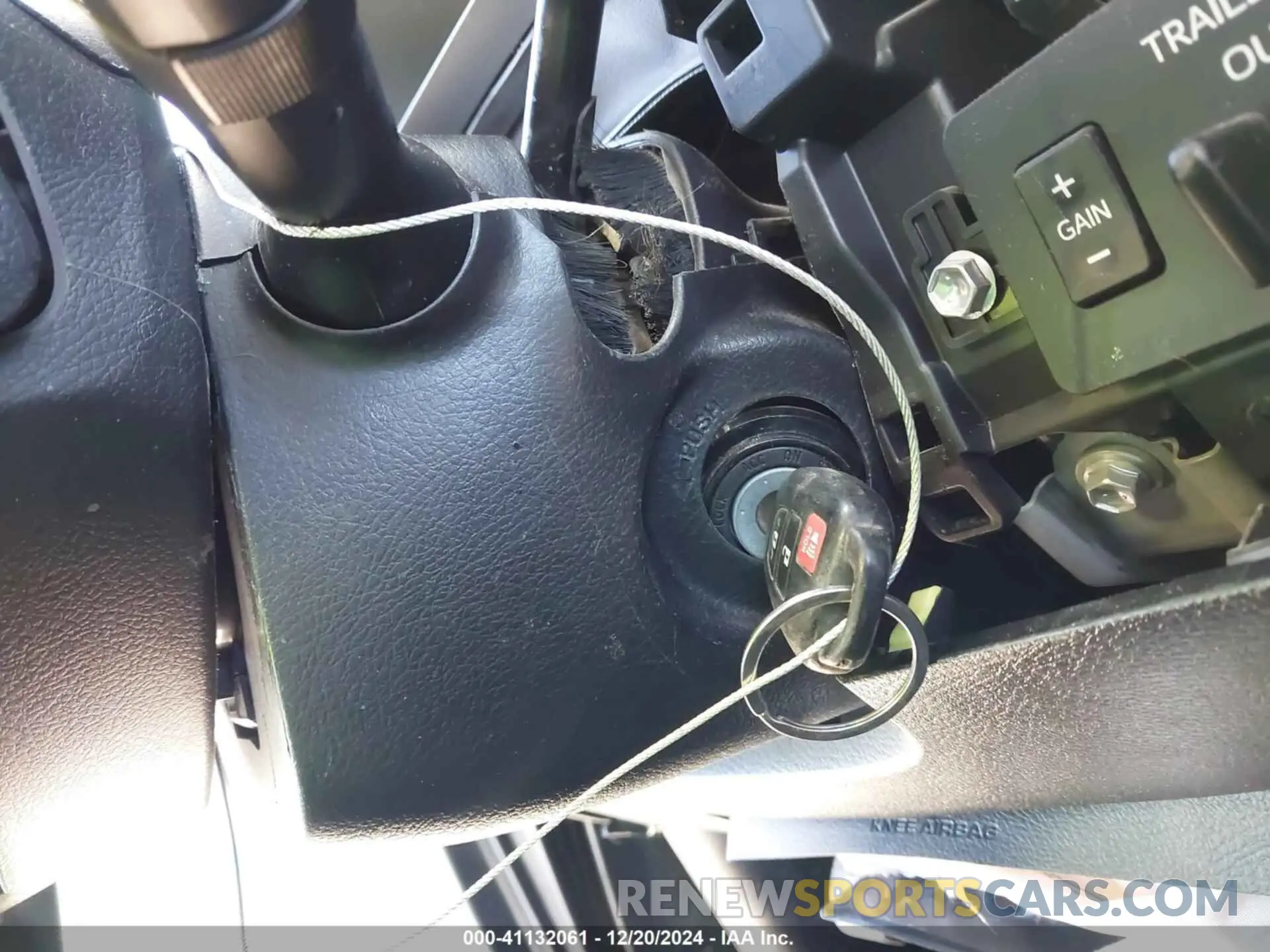 11 Фотография поврежденного автомобиля 5TFEY5F14LX257380 TOYOTA TUNDRA 2020