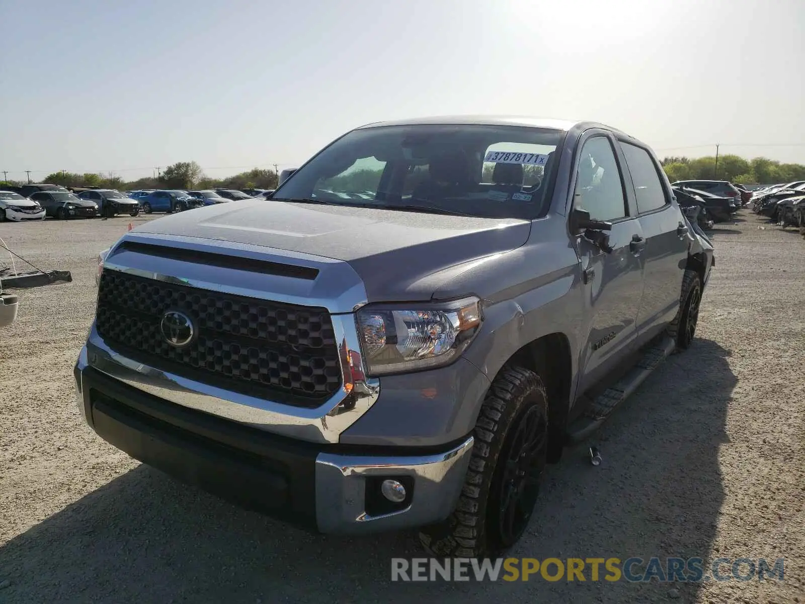 2 Photograph of a damaged car 5TFEY5F18LX265093 TOYOTA TUNDRA 2020