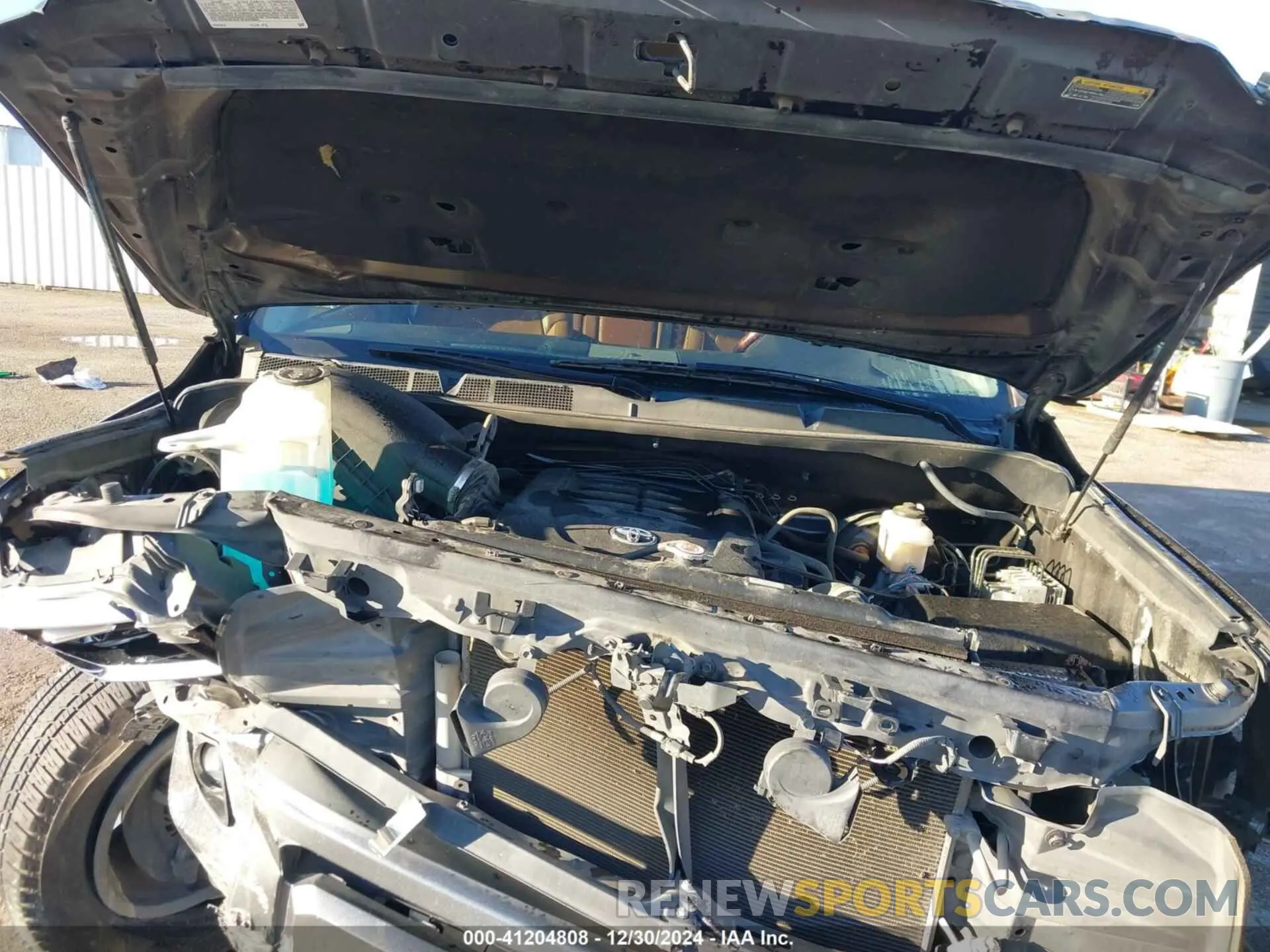 10 Фотография поврежденного автомобиля 5TFGY5F16LX268034 TOYOTA TUNDRA 2020