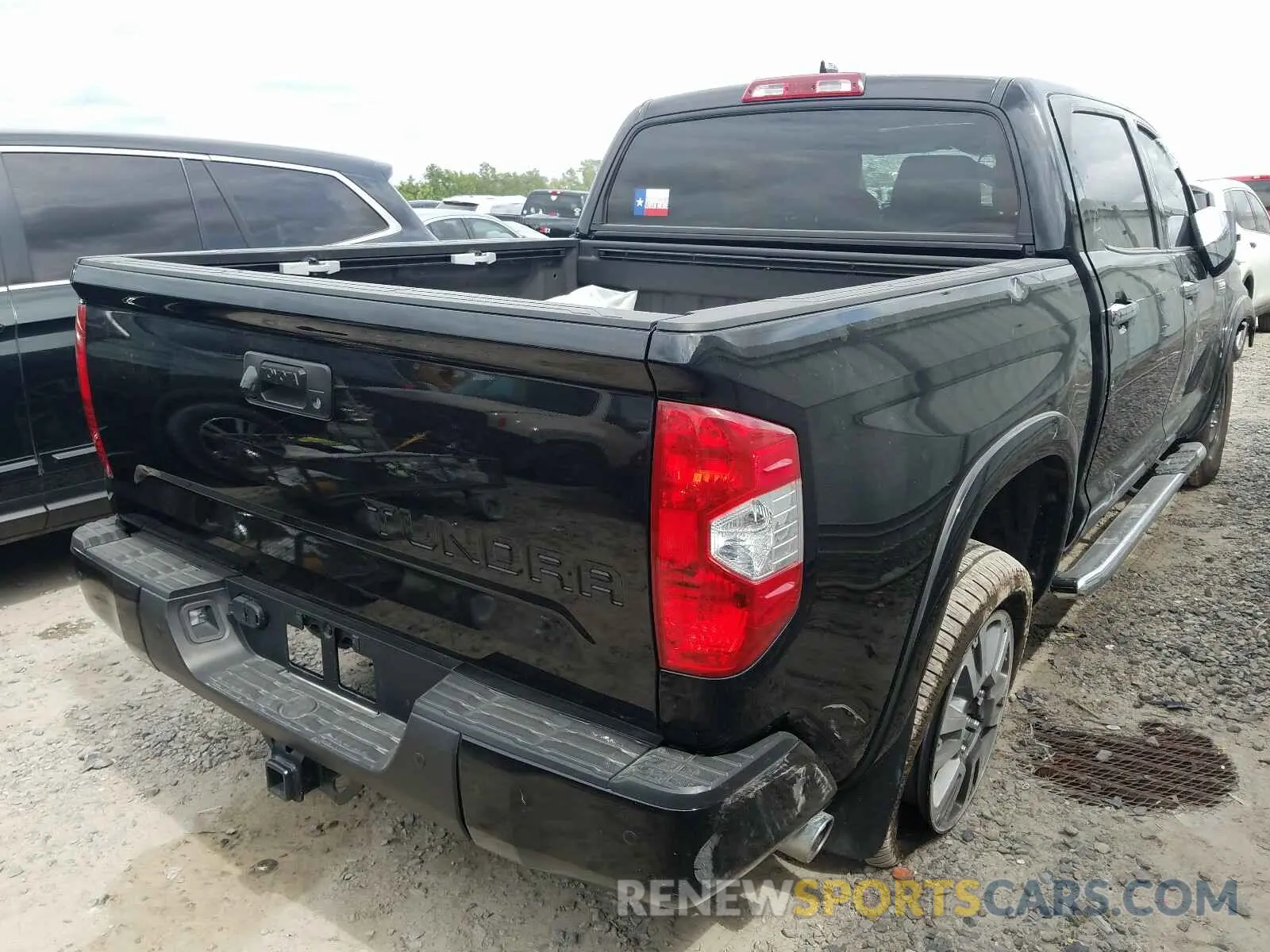4 Photograph of a damaged car 5TFGY5F18LX256676 TOYOTA TUNDRA 2020