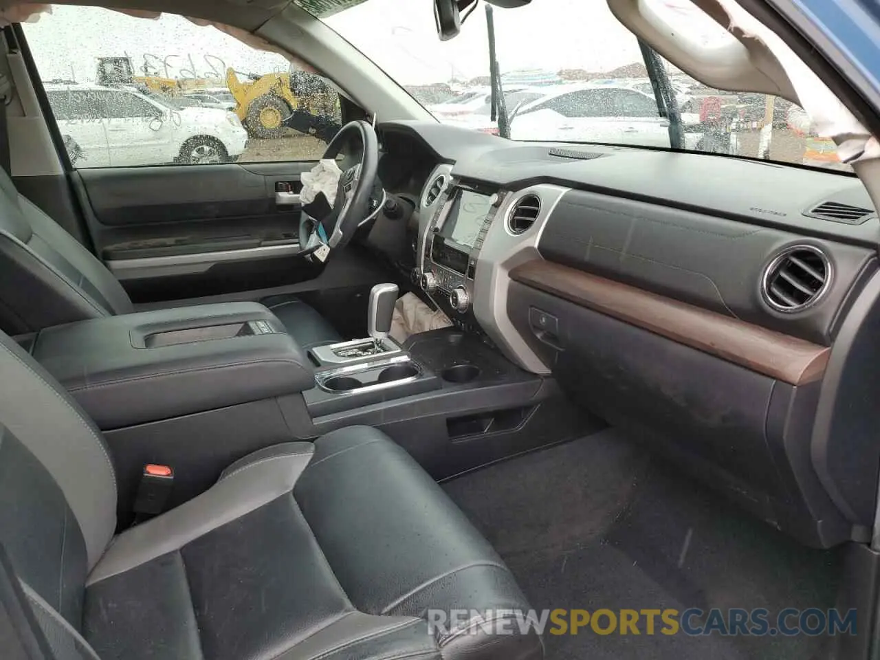 5 Фотография поврежденного автомобиля 5TFHY5F11LX930980 TOYOTA TUNDRA 2020