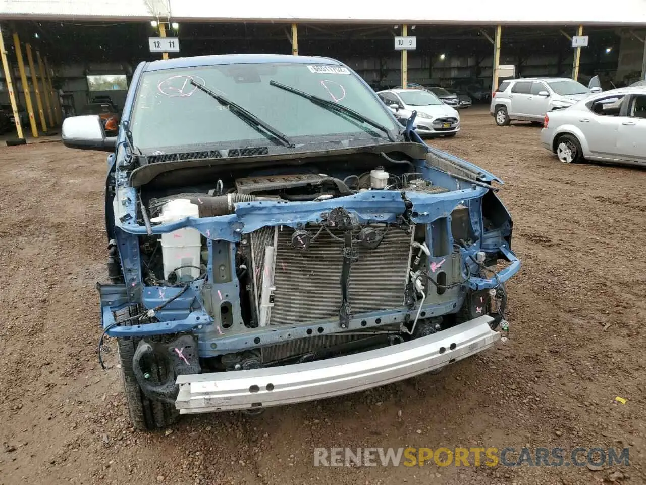 9 Фотография поврежденного автомобиля 5TFHY5F11LX930980 TOYOTA TUNDRA 2020