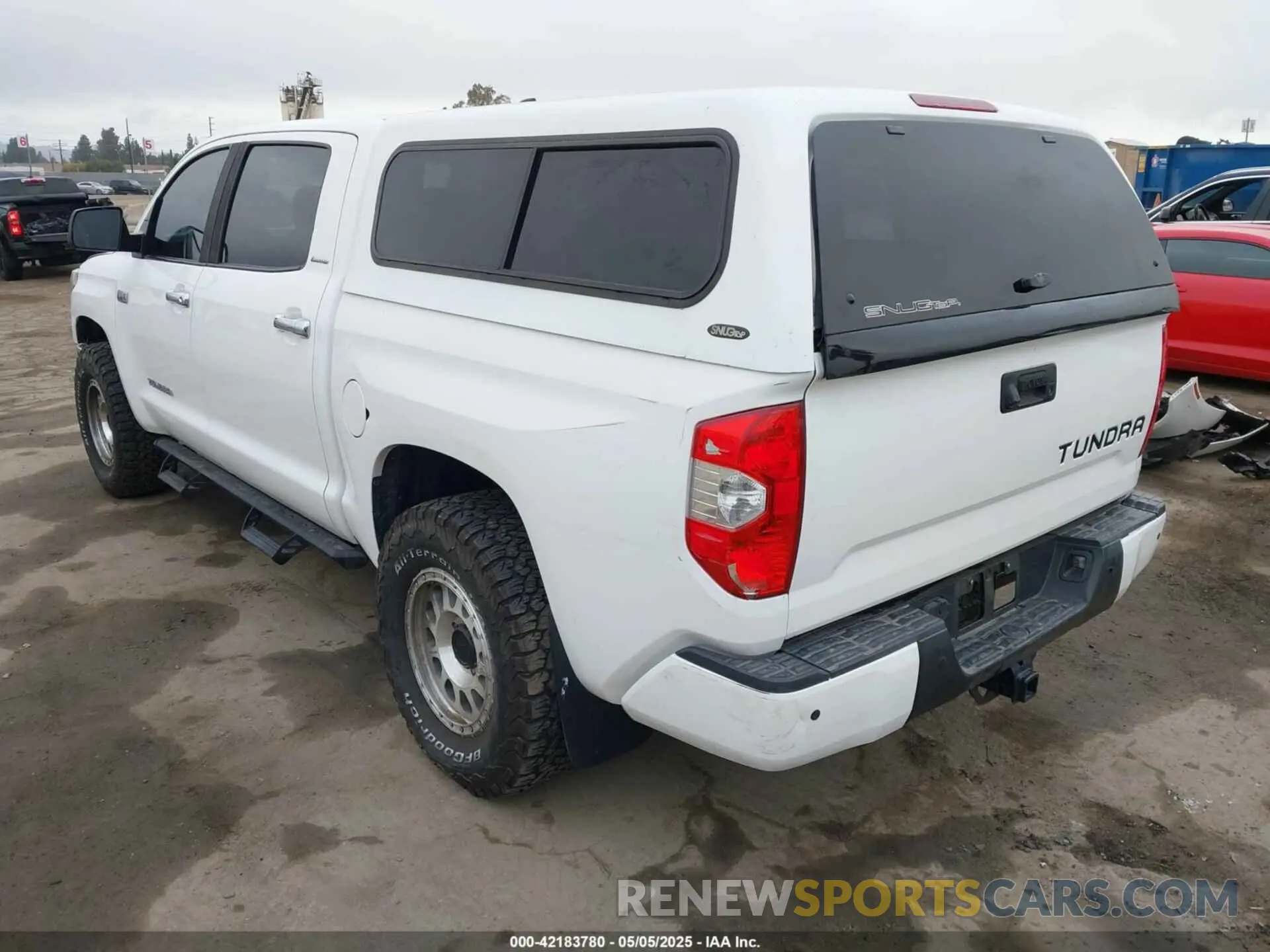 3 Фотография поврежденного автомобиля 5TFHY5F16LX917738 TOYOTA TUNDRA 2020