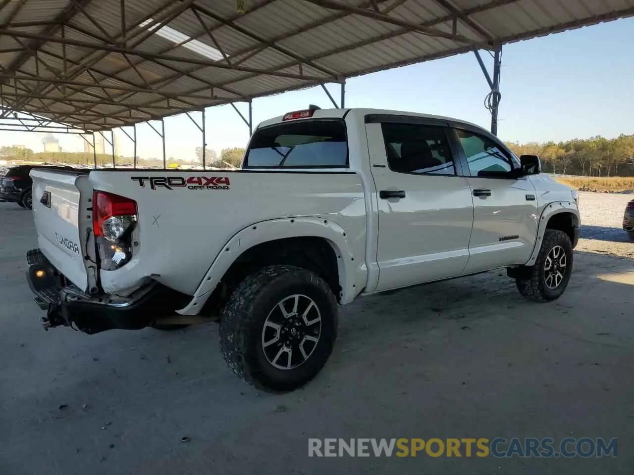 3 Photograph of a damaged car 5TFHY5F16LX925175 TOYOTA TUNDRA 2020