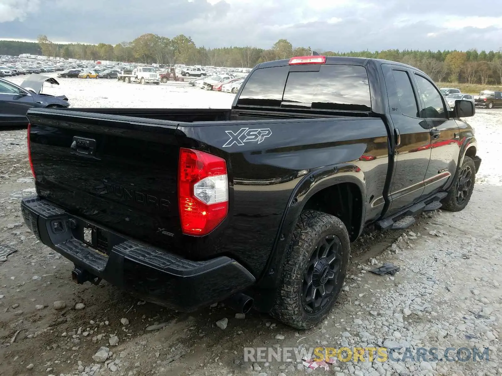 4 Photograph of a damaged car 5TFRY5F12LX261008 TOYOTA TUNDRA 2020