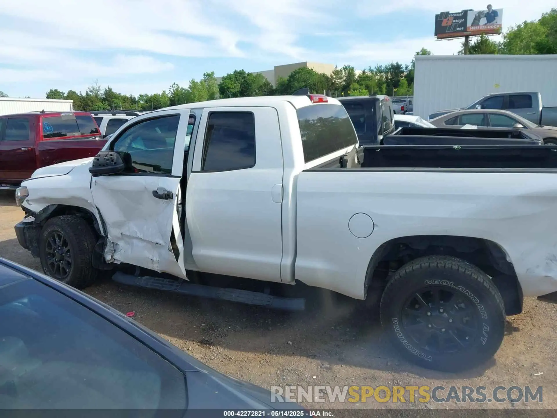 14 Photograph of a damaged car 5TFRY5F12LX268427 TOYOTA TUNDRA 2020