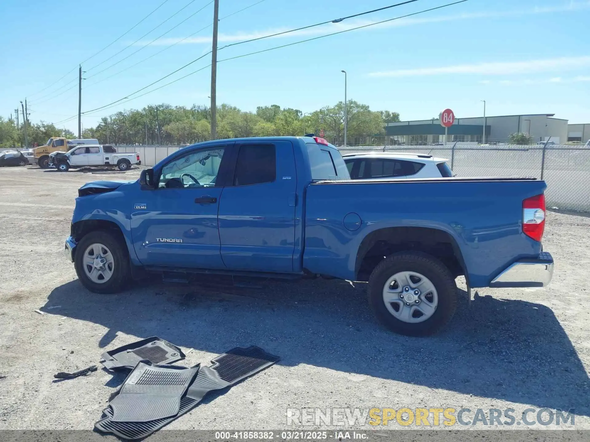 14 Photograph of a damaged car 5TFRY5F14LX257901 TOYOTA TUNDRA 2020
