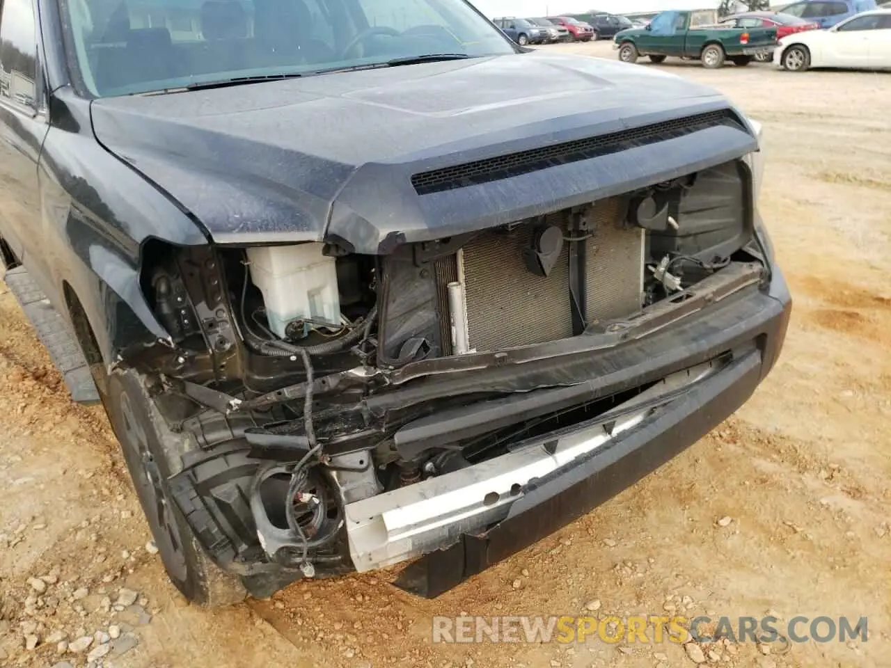 9 Photograph of a damaged car 5TFRY5F15LX261181 TOYOTA TUNDRA 2020