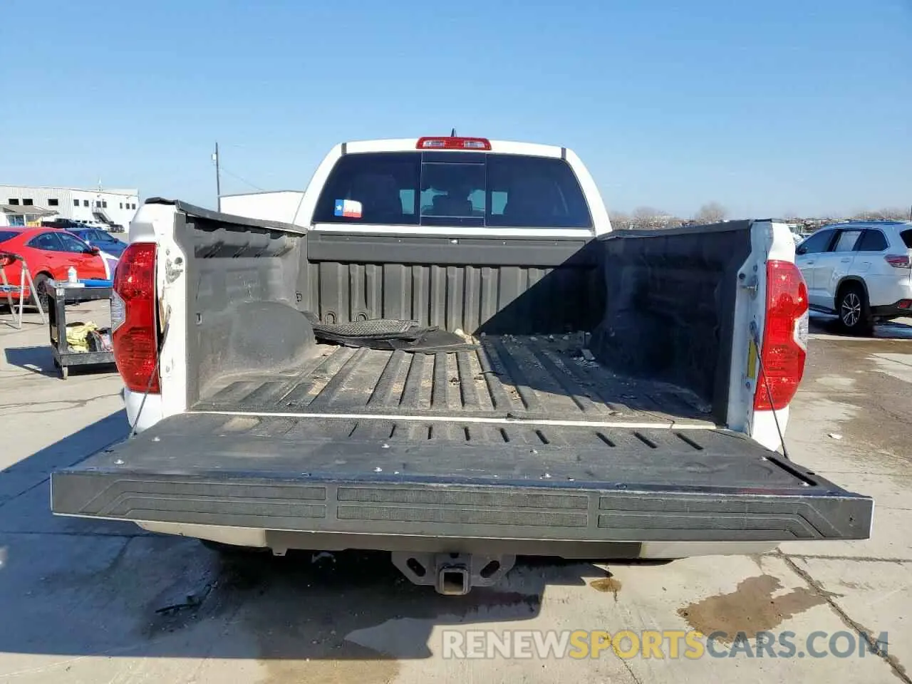 6 Фотография поврежденного автомобиля 5TFRY5F15LX264792 TOYOTA TUNDRA 2020