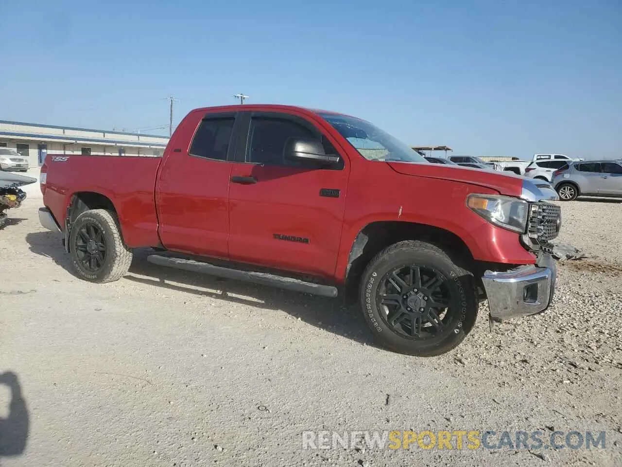 4 Photograph of a damaged car 5TFRY5F19LX260406 TOYOTA TUNDRA 2020