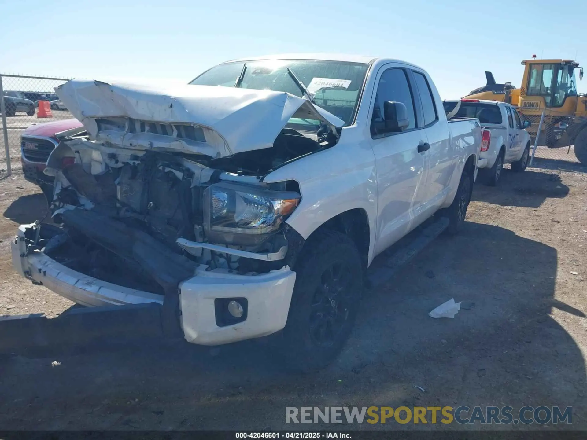 2 Photograph of a damaged car 5TFRY5F19LX267257 TOYOTA TUNDRA 2020
