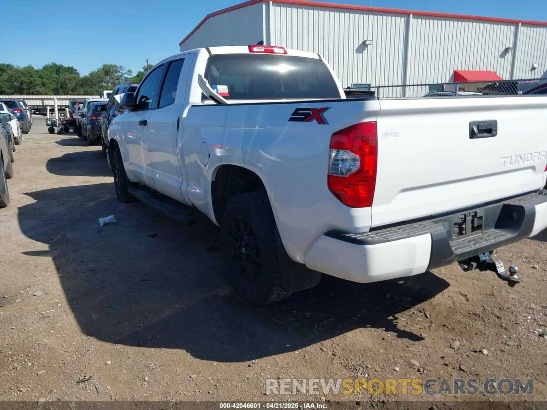 3 Photograph of a damaged car 5TFRY5F19LX267257 TOYOTA TUNDRA 2020