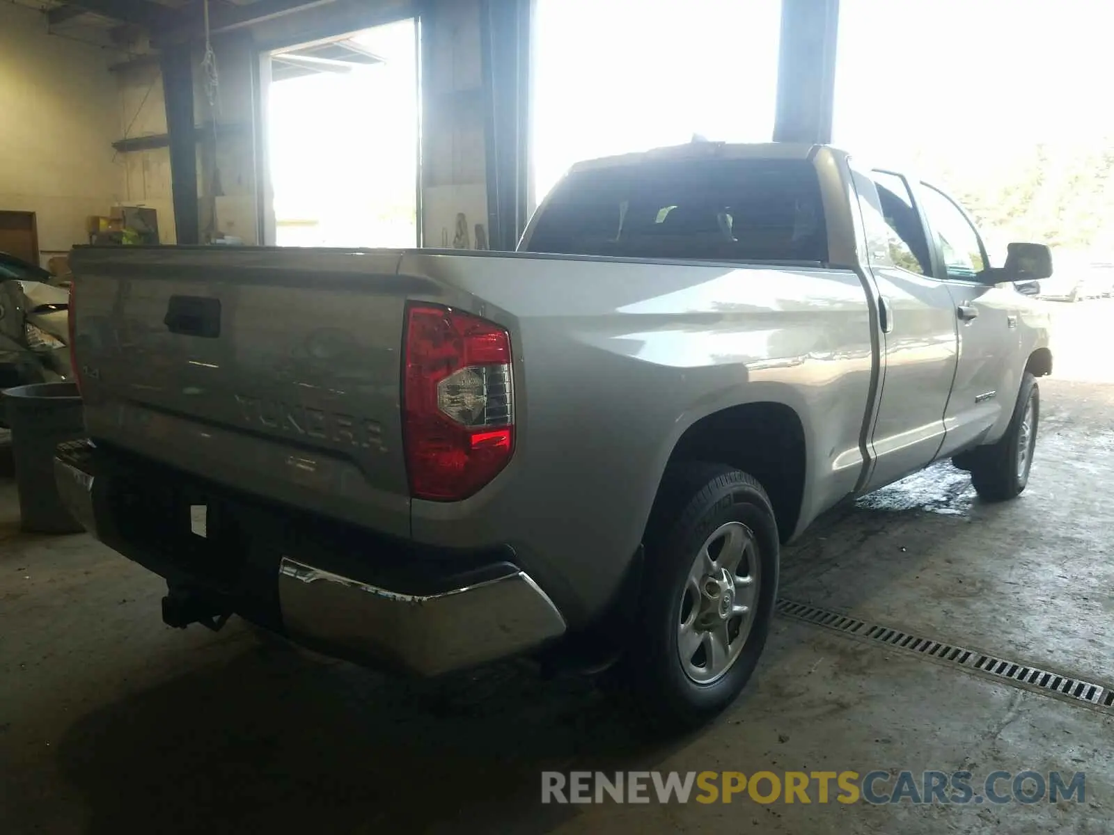 4 Photograph of a damaged car 5TFUY5F10LX944190 TOYOTA TUNDRA 2020