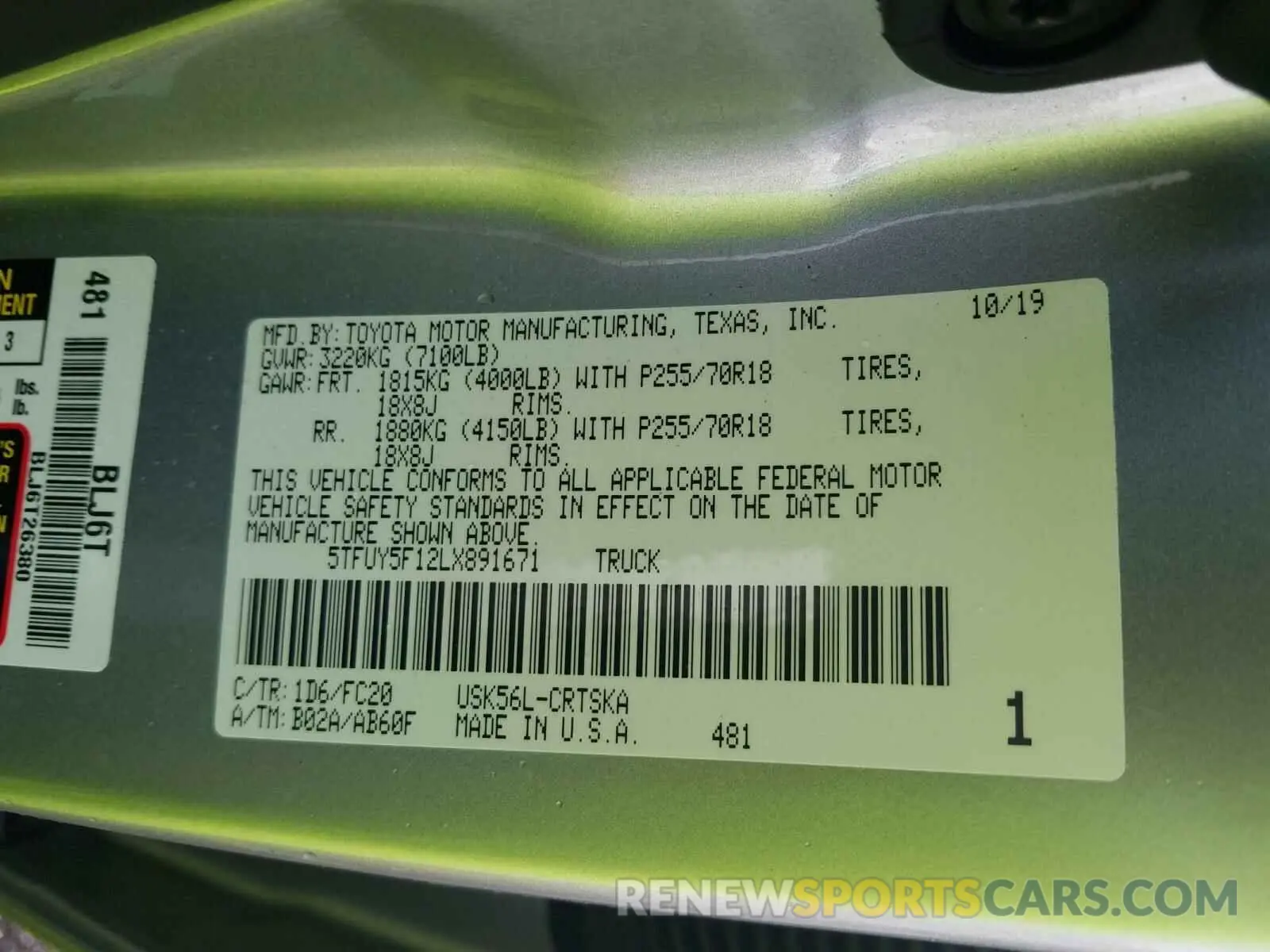 10 Photograph of a damaged car 5TFUY5F12LX891671 TOYOTA TUNDRA 2020