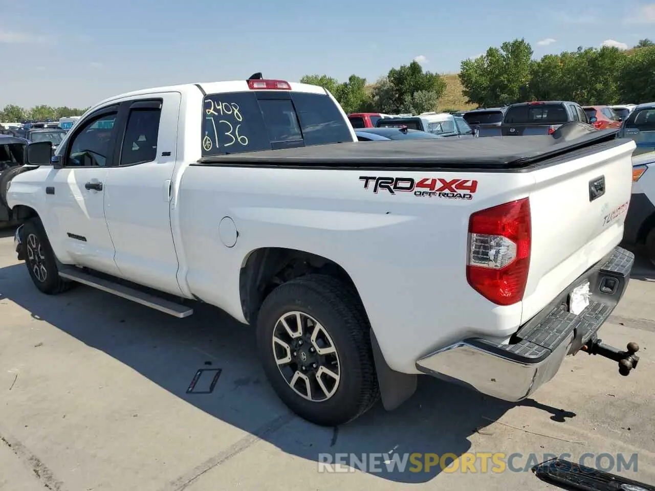 2 Photograph of a damaged car 5TFUY5F15LX941754 TOYOTA TUNDRA 2020