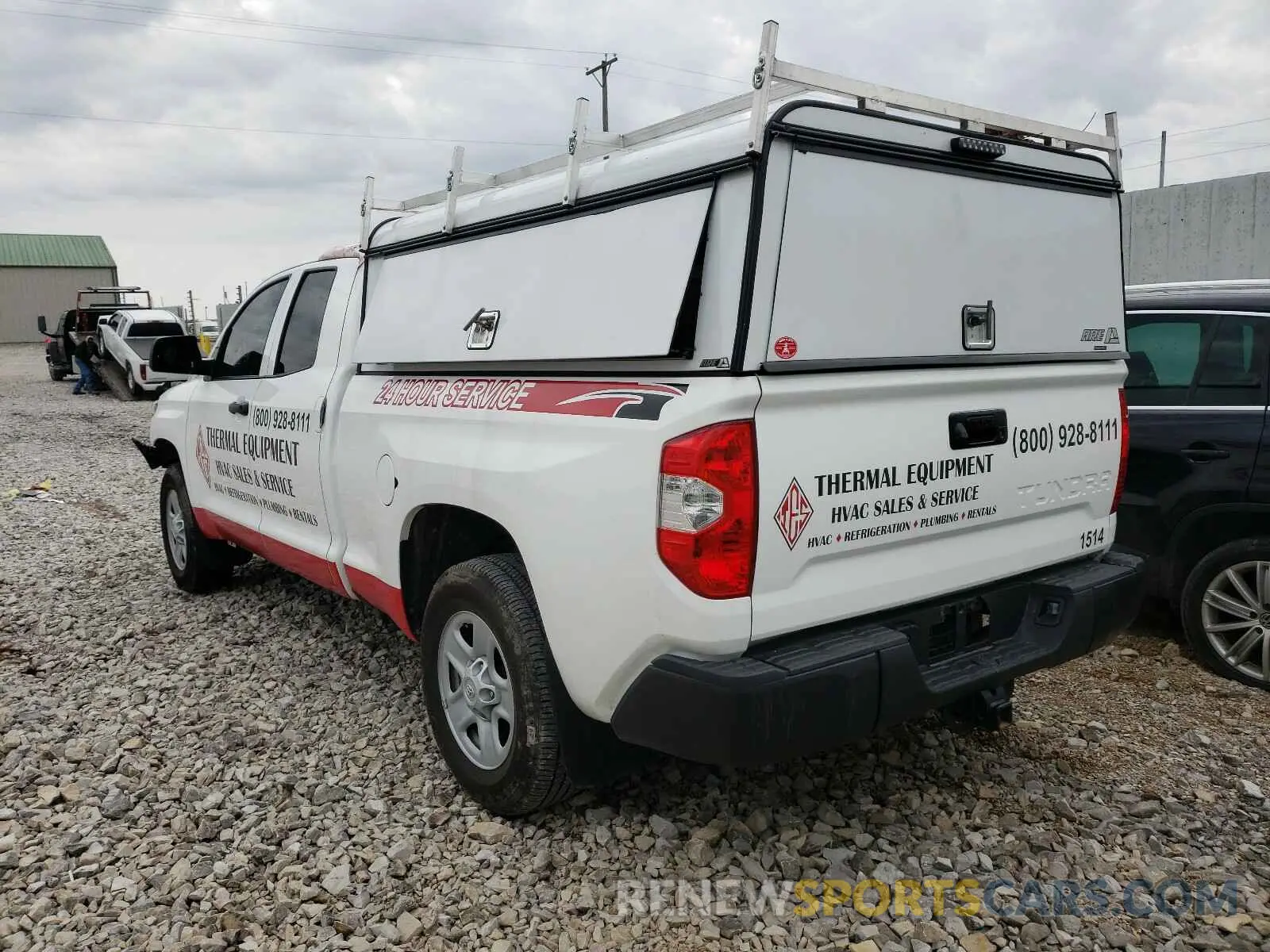 3 Photograph of a damaged car 5TFUY5F16LX921514 TOYOTA TUNDRA 2020