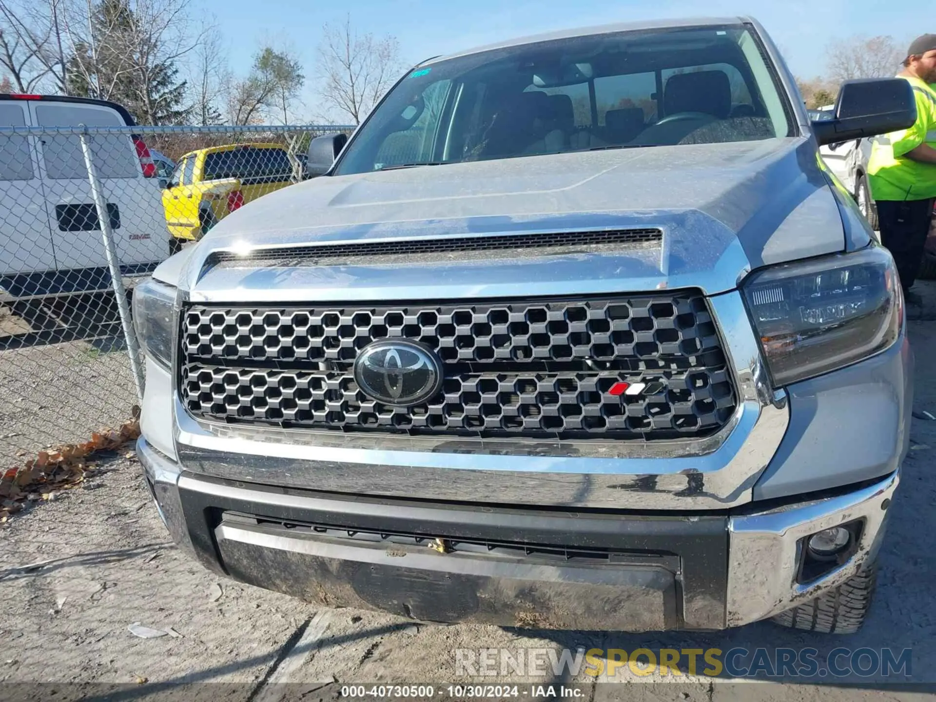 13 Photograph of a damaged car 5TFUY5F17LX884084 TOYOTA TUNDRA 2020