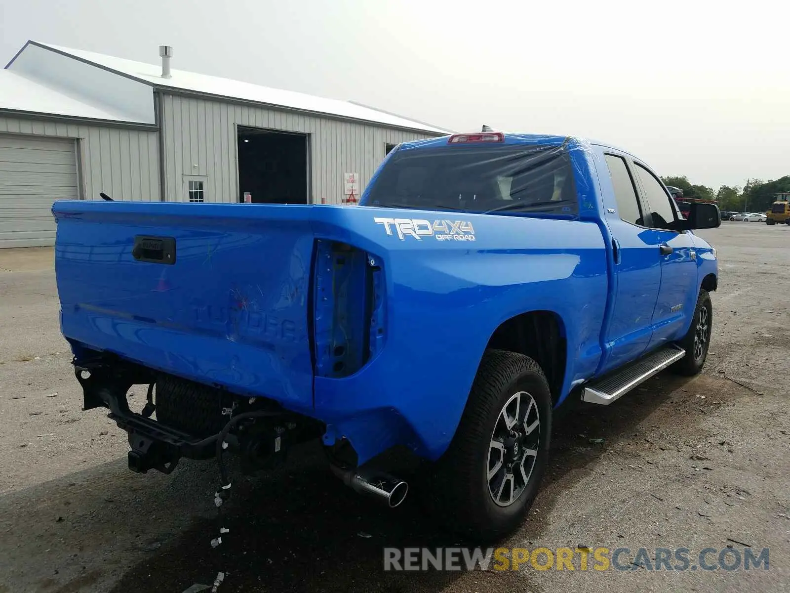 4 Photograph of a damaged car 5TFUY5F17LX913180 TOYOTA TUNDRA 2020
