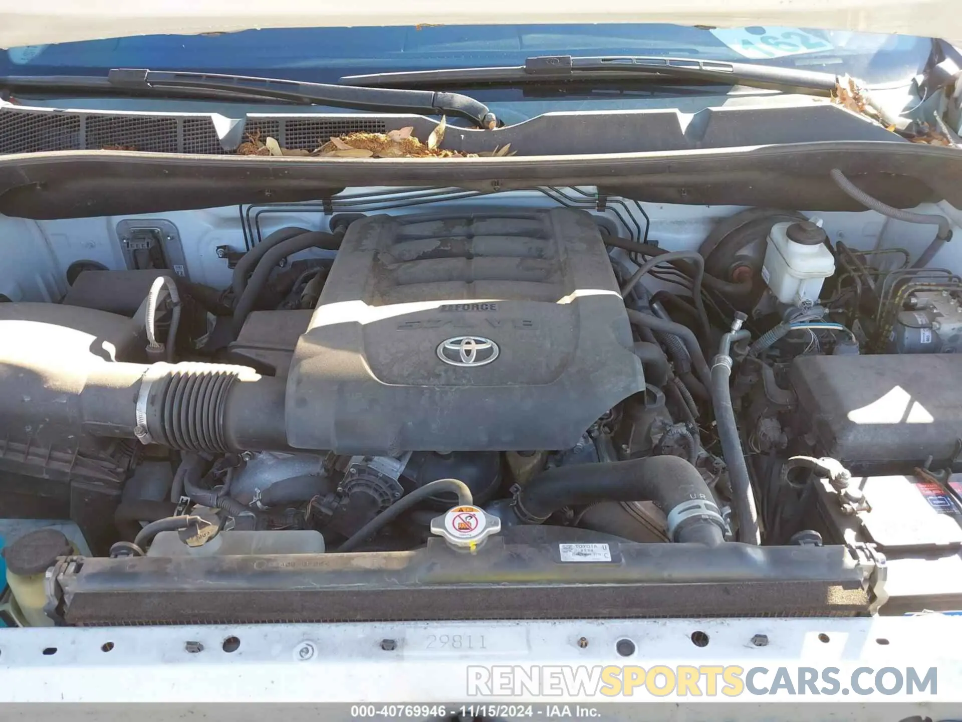 10 Photograph of a damaged car 5TFUY5F1XLX893152 TOYOTA TUNDRA 2020