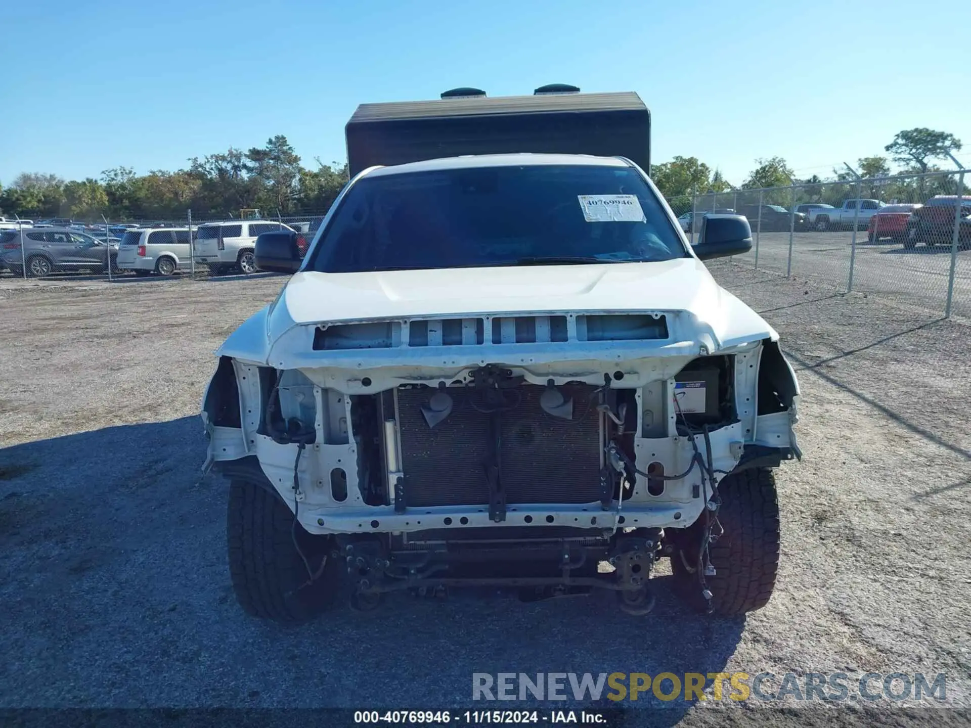 13 Photograph of a damaged car 5TFUY5F1XLX893152 TOYOTA TUNDRA 2020