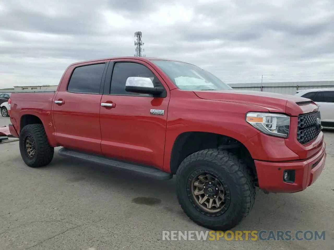 4 Фотография поврежденного автомобиля 5TFAY5F13MX985613 TOYOTA TUNDRA 2021