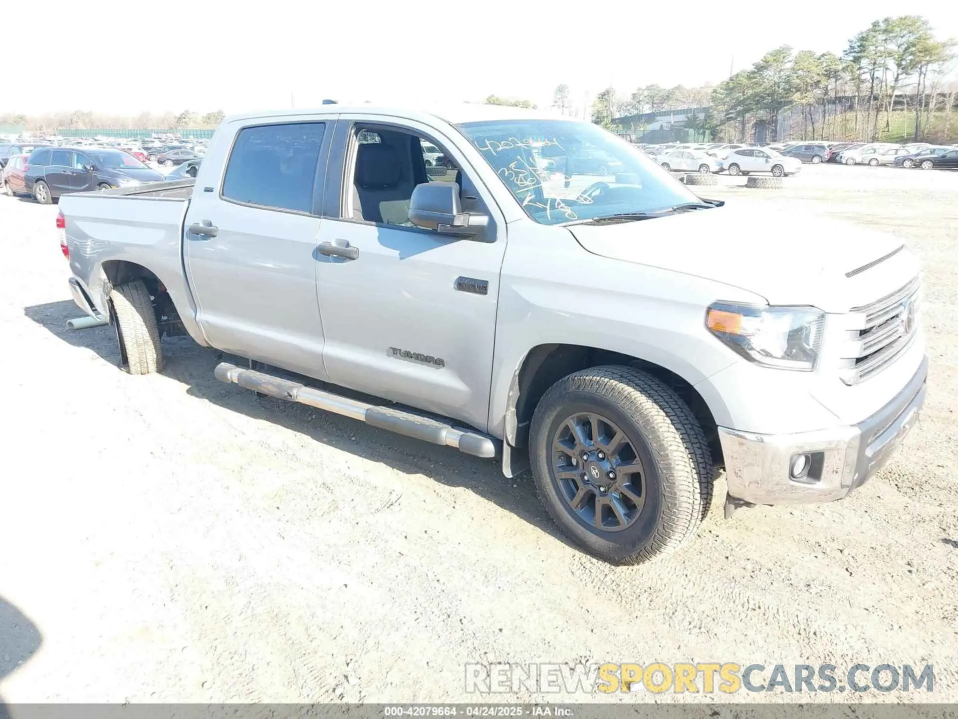 1 Фотография поврежденного автомобиля 5TFDY5F11MX046487 TOYOTA TUNDRA 2021