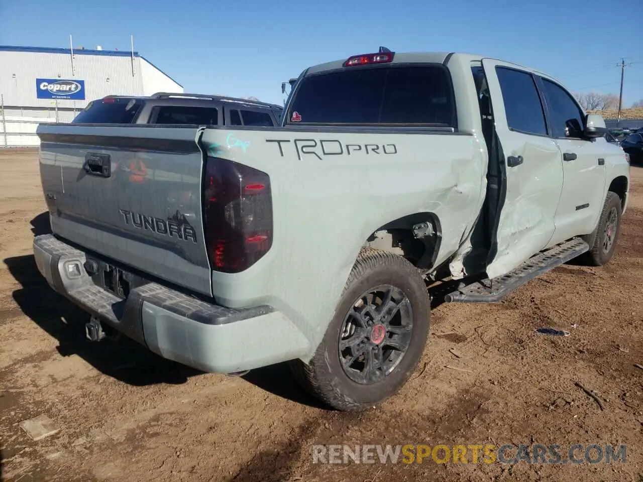 4 Photograph of a damaged car 5TFDY5F11MX972422 TOYOTA TUNDRA 2021