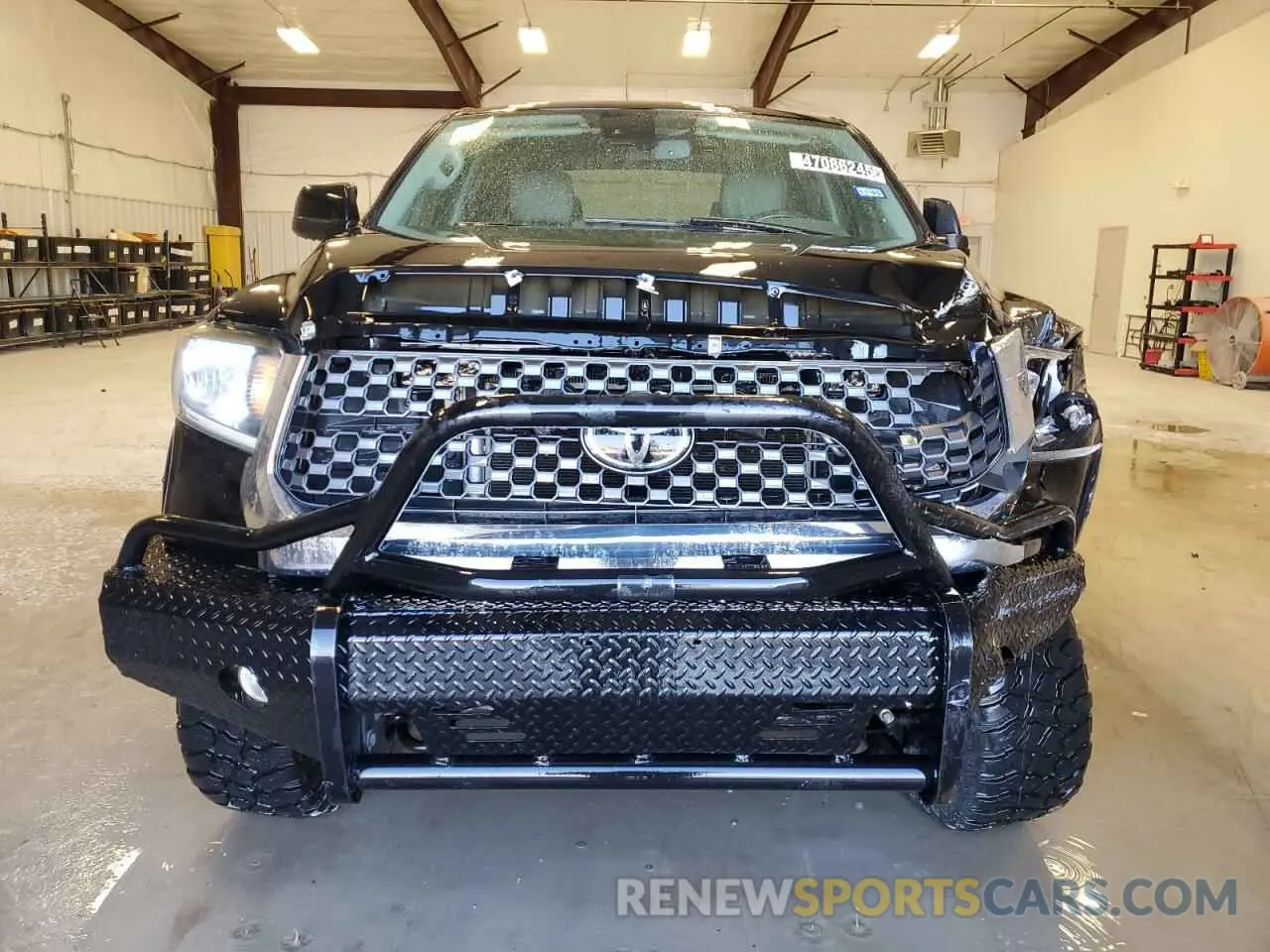 5 Photograph of a damaged car 5TFDY5F13MX973460 TOYOTA TUNDRA 2021
