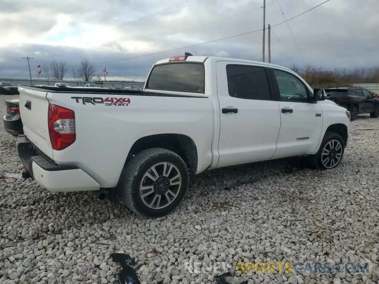 3 Photograph of a damaged car 5TFDY5F14MX006128 TOYOTA TUNDRA 2021