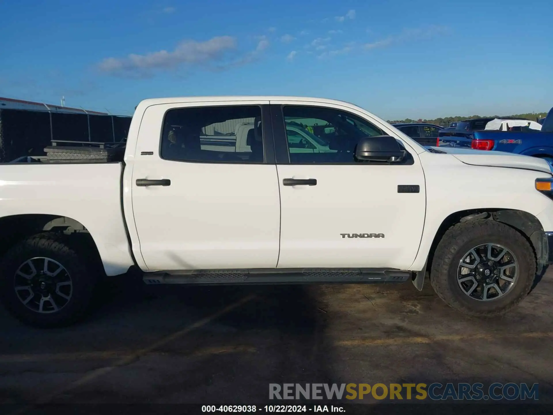 13 Photograph of a damaged car 5TFDY5F15MX003903 TOYOTA TUNDRA 2021