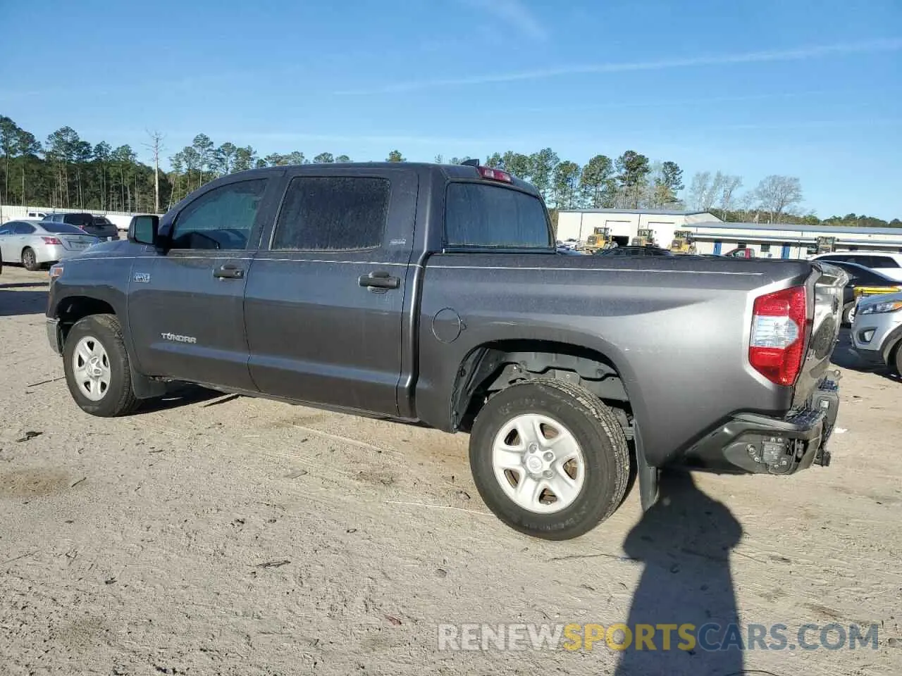 2 Photograph of a damaged car 5TFDY5F15MX989031 TOYOTA TUNDRA 2021