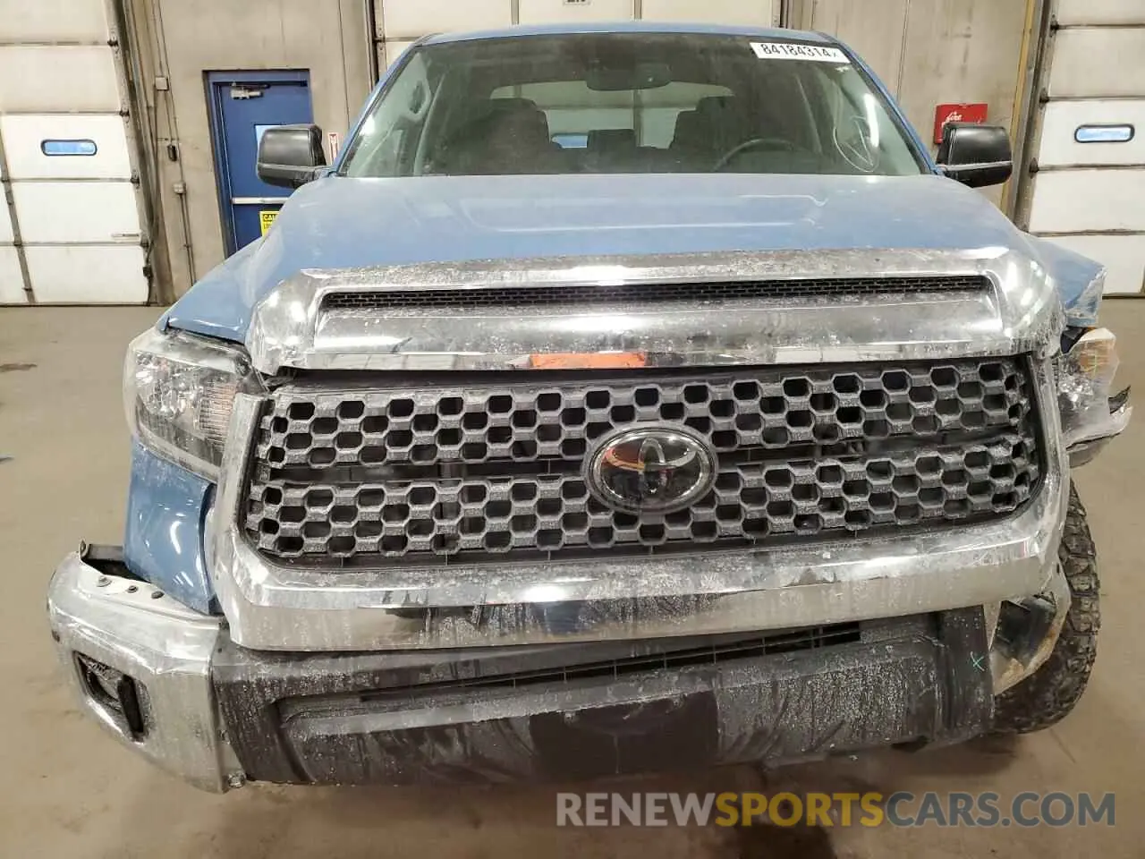 5 Photograph of a damaged car 5TFDY5F17MX009623 TOYOTA TUNDRA 2021