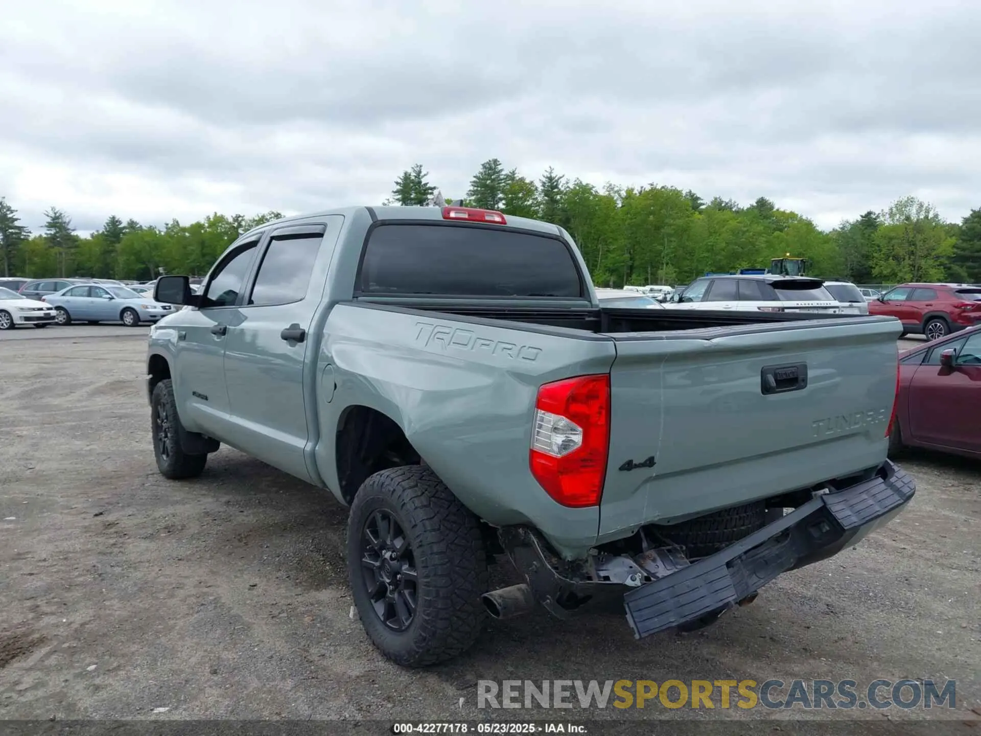3 Photograph of a damaged car 5TFDY5F17MX033498 TOYOTA TUNDRA 2021