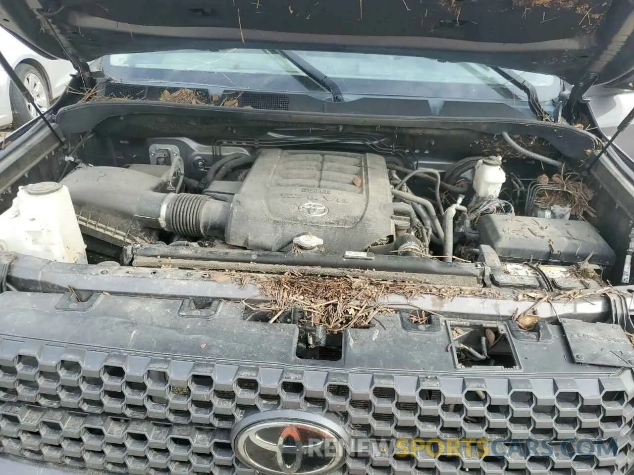 11 Photograph of a damaged car 5TFDY5F17MX994358 TOYOTA TUNDRA 2021