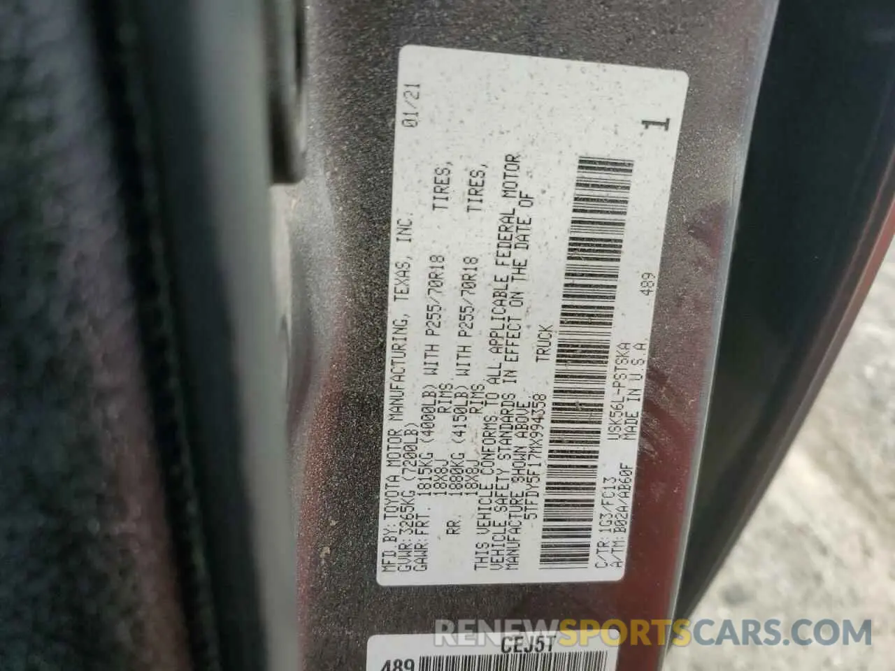 12 Photograph of a damaged car 5TFDY5F17MX994358 TOYOTA TUNDRA 2021