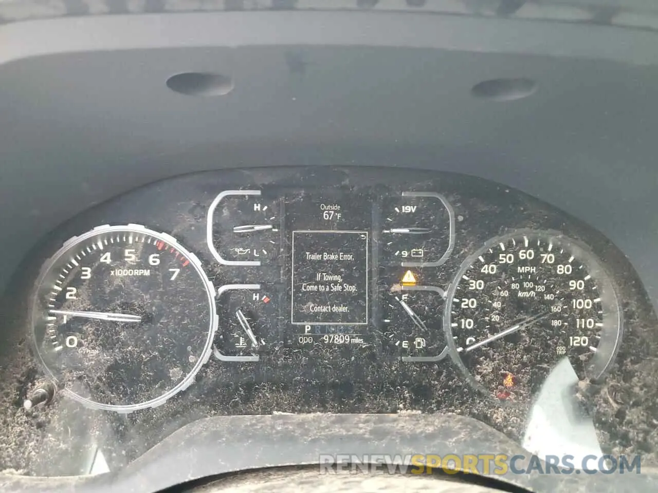 9 Photograph of a damaged car 5TFDY5F19MX968506 TOYOTA TUNDRA 2021