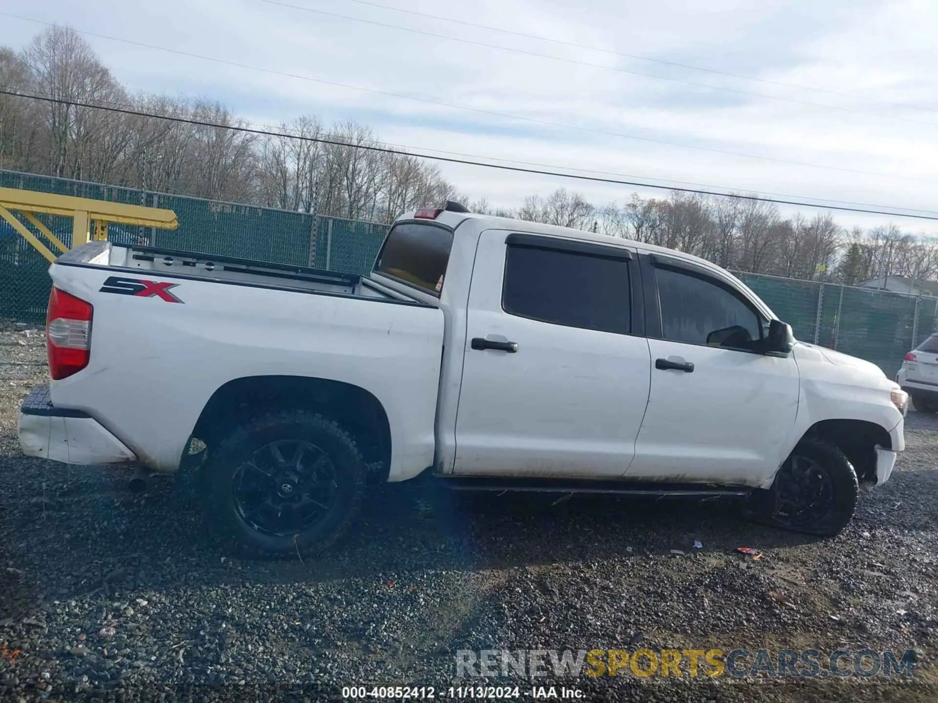 13 Photograph of a damaged car 5TFDY5F1XMX029817 TOYOTA TUNDRA 2021