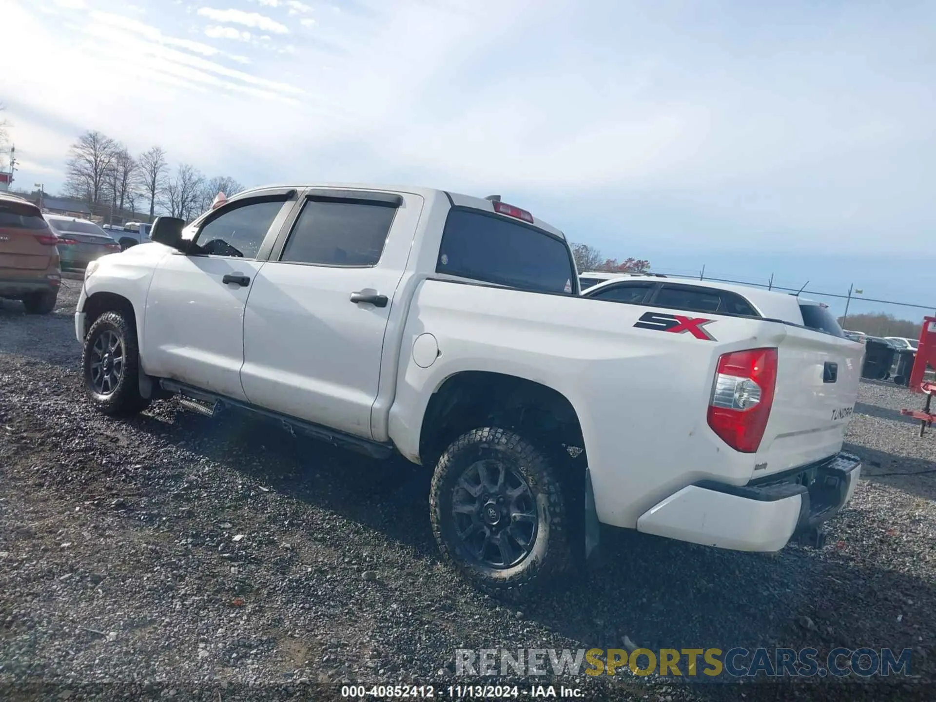 3 Photograph of a damaged car 5TFDY5F1XMX029817 TOYOTA TUNDRA 2021