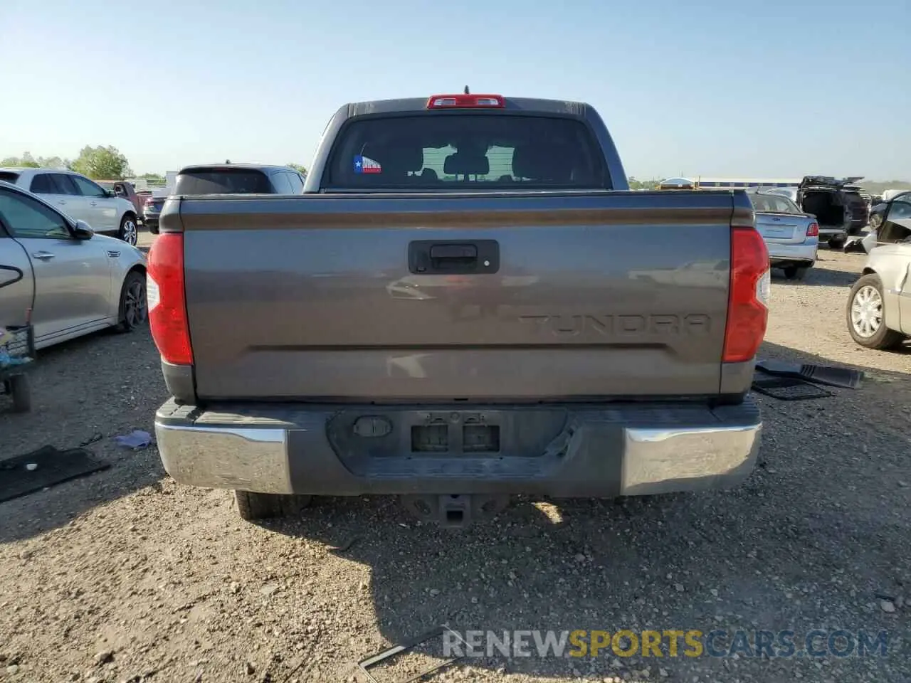 6 Photograph of a damaged car 5TFEY5F13MX272535 TOYOTA TUNDRA 2021
