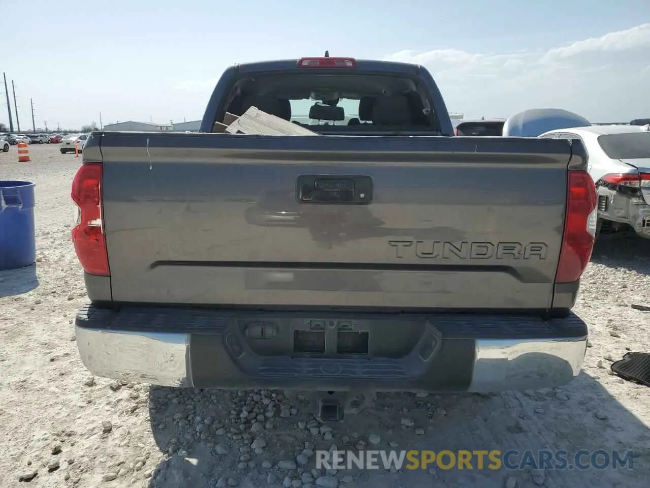 6 Photograph of a damaged car 5TFEY5F13MX273068 TOYOTA TUNDRA 2021